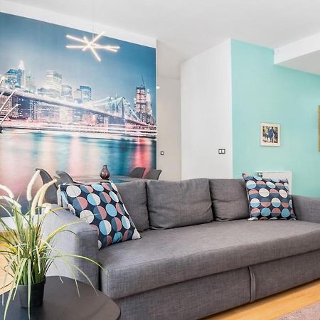 -Malagasunapts- Modern Citycentre Pool&Parking 외부 사진