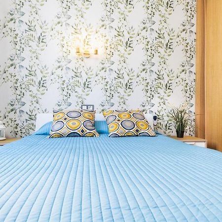 -Malagasunapts- Modern Citycentre Pool&Parking 외부 사진