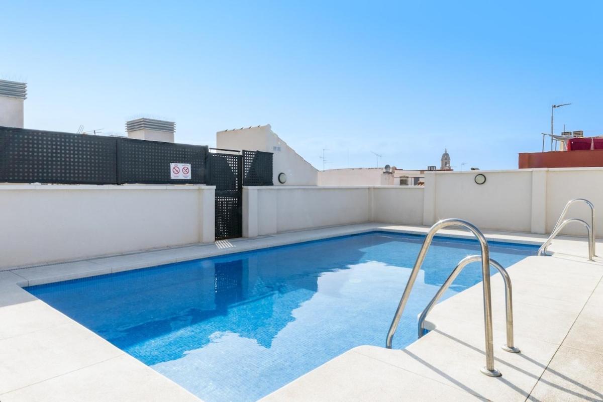 -Malagasunapts- Modern Citycentre Pool&Parking 외부 사진